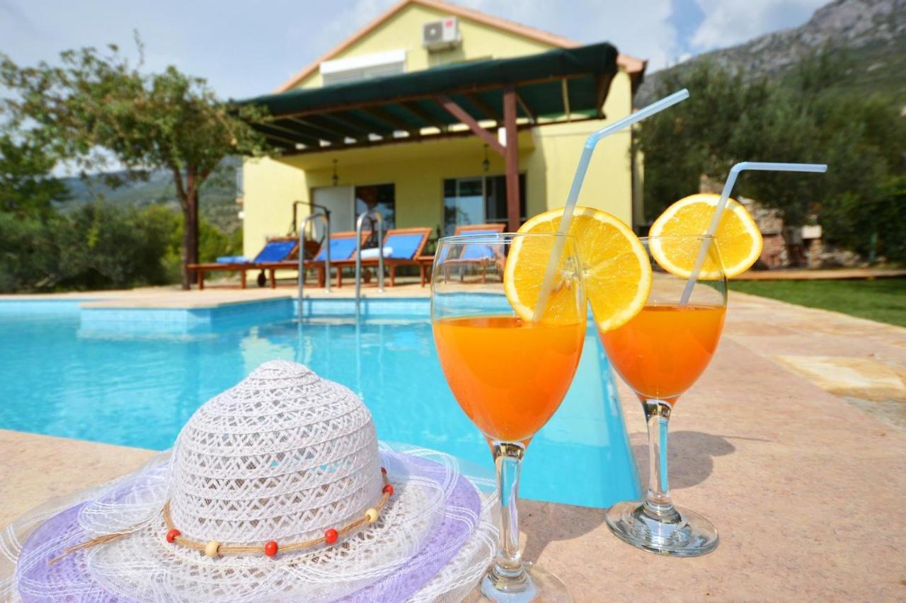 Holiday Home Nevenka Kaštela エクステリア 写真