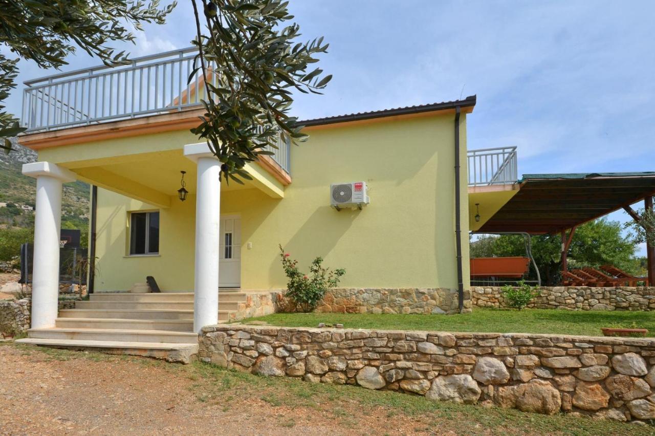 Holiday Home Nevenka Kaštela エクステリア 写真